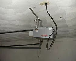 State Garage Door Service Racine, WI 262-682-8031 State Garage Door Service Racine, WI 262-682-8031 - gar-opener-01